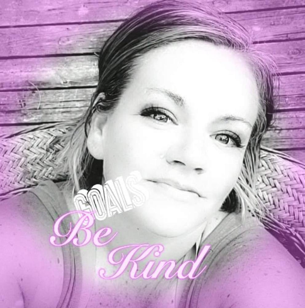 Meet your Posher, Ballerthe